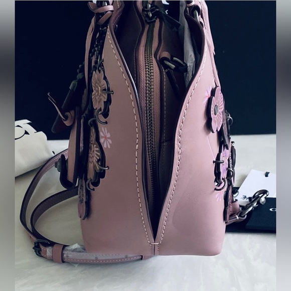 - 🌸COACH DAKOTAH SATCHEL TEA ROSE in DUSTY ROSE - Picture 7 of 17